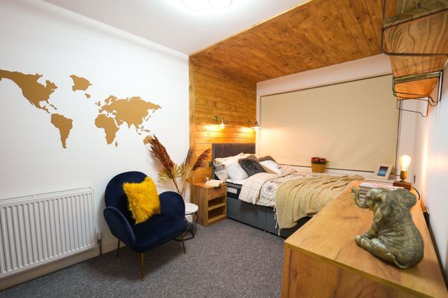 This Beautifully Designed Double Bedroom Features ...
