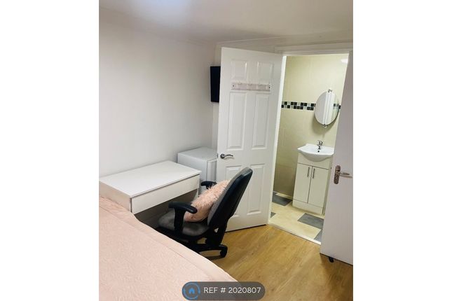Thumbnail Room to rent in West Drayton, West Drayton