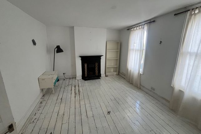 124A, Crofton Road, London photo 5