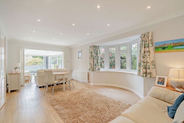 13, Shortheath Road, Surrey photo 3