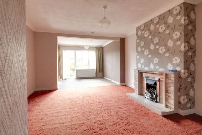 21 Sherburn Crescent, Scunthorpe photo 3
