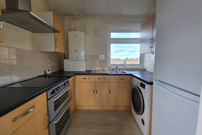 80, Hastoe Park, Aylesbury photo 2