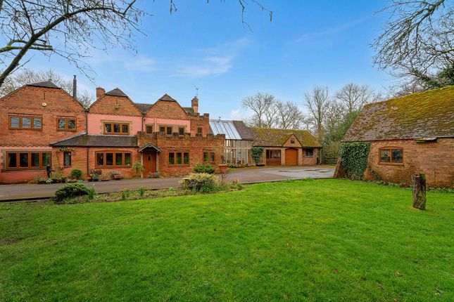 Detached house for sale in Chase Lane Kenilworth, Warwickshire