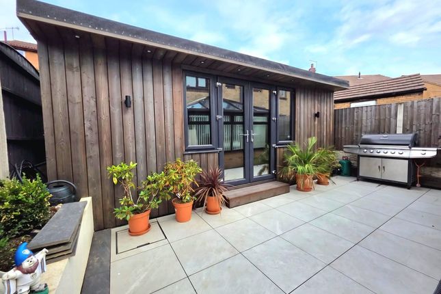 59 Coniston Drive, Rotherham photo 4