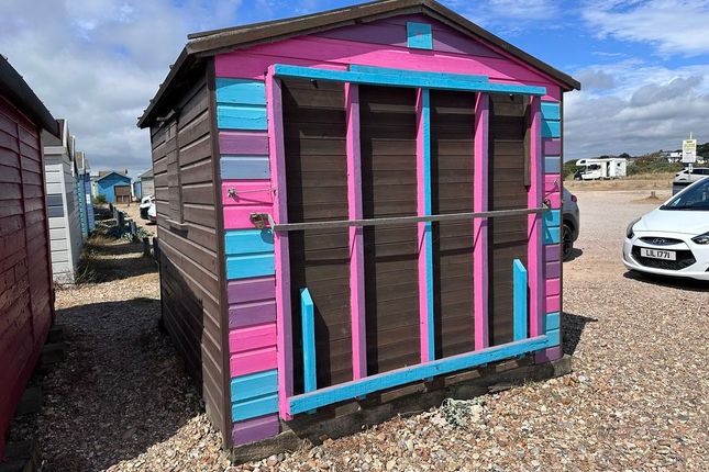 A9 Beach Hut, Sea Front, Hayling Island photo 2