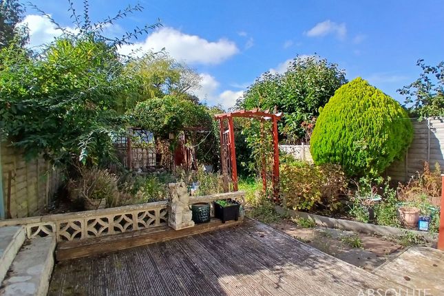17, Gibson Drive, Devon photo 4
