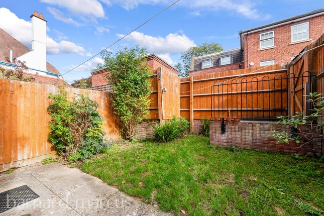 Terraced house for sale in Langley Park Road, Sutton