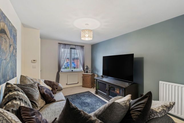10 Ivyhouse Gardens, Warrington photo 2