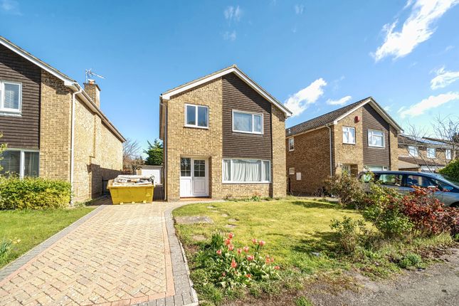 4-bed house on 84, Meadow Close, Oxford, £400,000