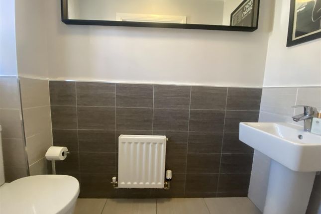 56, Ambridge Way, Whitley Bay photo 4
