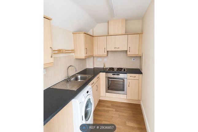 Darling Close, Swindon photo 4