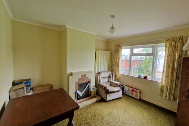 18, Parkway, Exeter photo 3