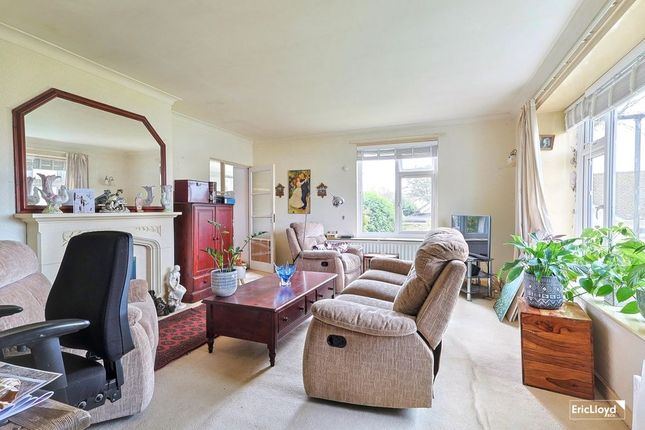 11, Manor Vale Road, Brixham photo 3