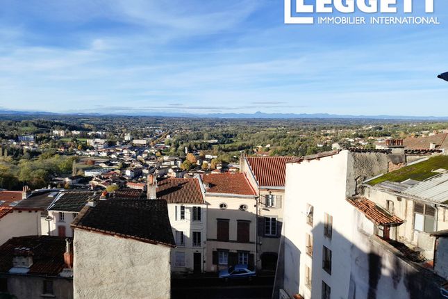 Ch&acirc;teau for sale in Thiers, Puy-De-Dôme, Auvergne-Rhône-Alpes