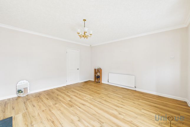 26, Wyre Avenue, Kirkham photo 3