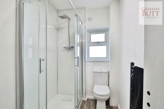 Flat 8, Peppers Court,, Terminus Road, West Sussex photo 5