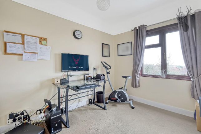 Terraced house for sale in Old Church Road, Chingford, London