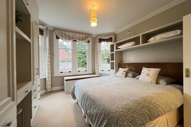 28 Pinewood Road, Branksome Park Poole photo 5