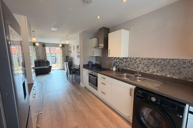 10, Parlour Way, Portsmouth photo 4
