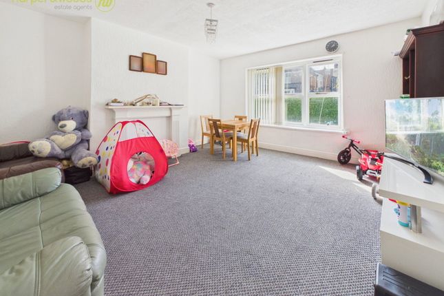 11,FLAT 2, James Street, Prenton photo 4