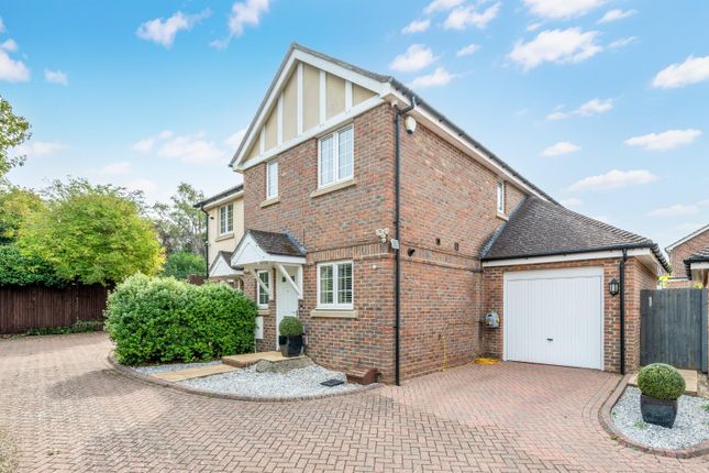 3-bed house on 7, Anmer Close, Tadworth, £625,000