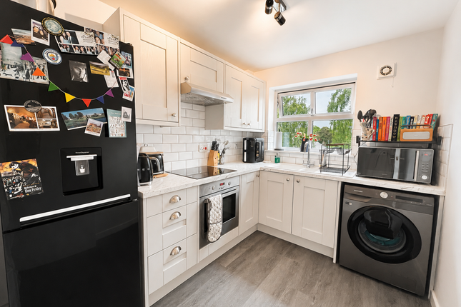 Flat 18, 15, Keats Mews, Manchester photo 2