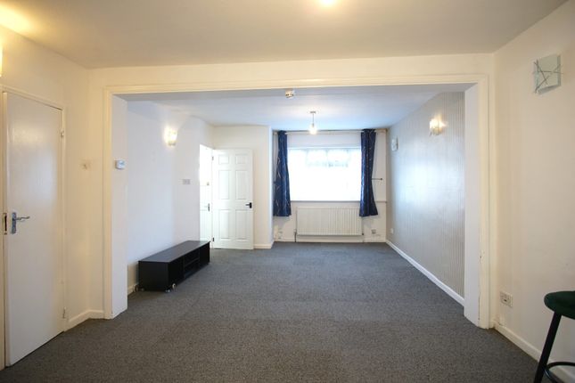 Boxtree Lane, Harrow photo 5