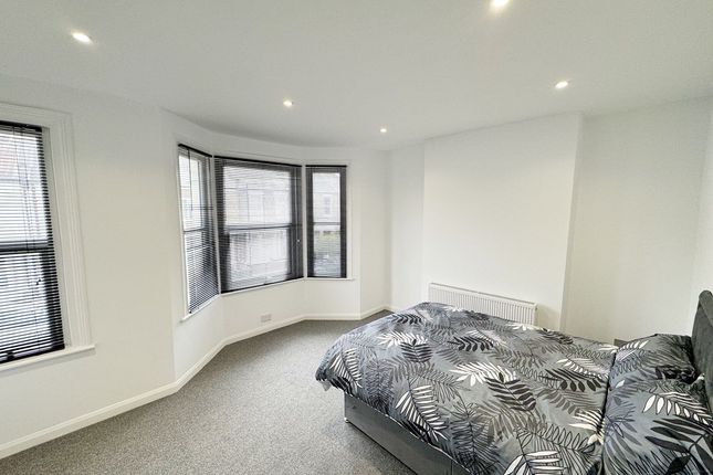 36, Harcourt Road, London photo 5