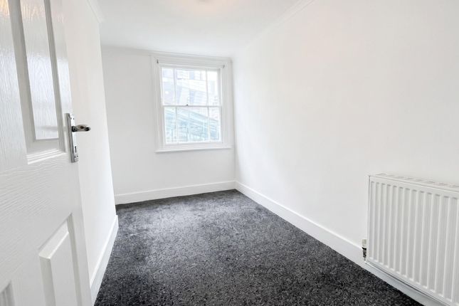 739A High Road, London photo 5
