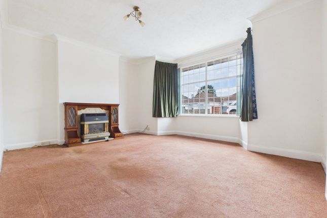 62, Cecil Road, Lancing photo 2