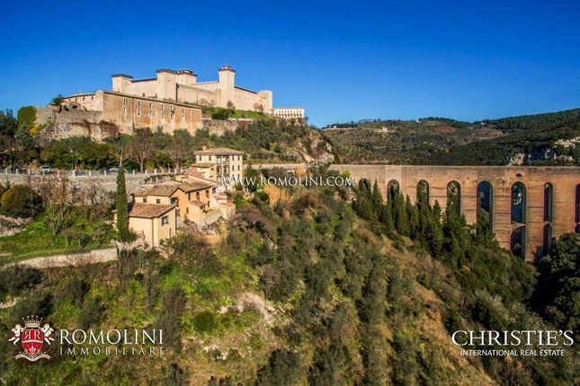 Thumbnail Leisure/hospitality for sale in Spoleto, Umbria, Italy