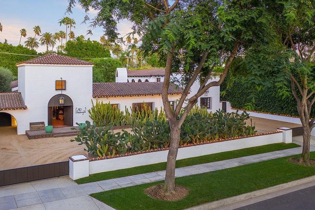 Thumbnail Property for sale in 820 North Roxbury Drive, Beverly Hills, Los Angeles, California