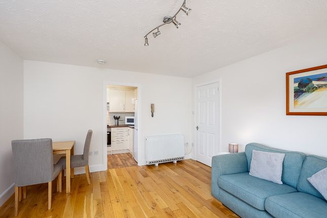 Carnbee Crescent , Liberton, Edinburgh, EH16 6GF, Edinburgh photo 4