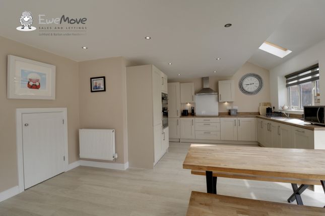 Kitchen E