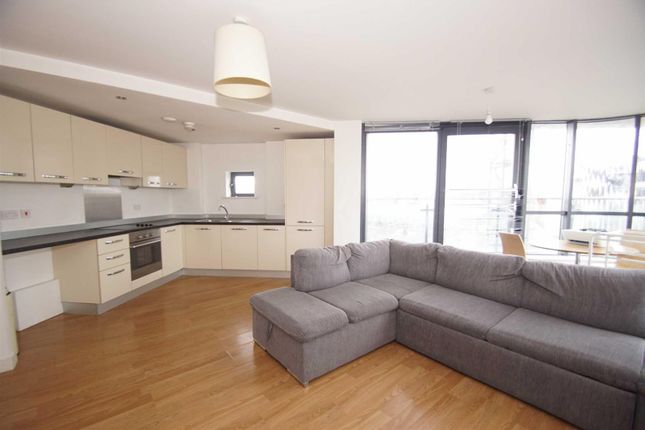 72, Skyline, Leeds photo 2
