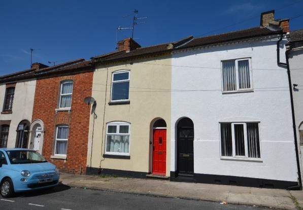 Thumbnail Terraced house to rent in Oakley Street, Northampton