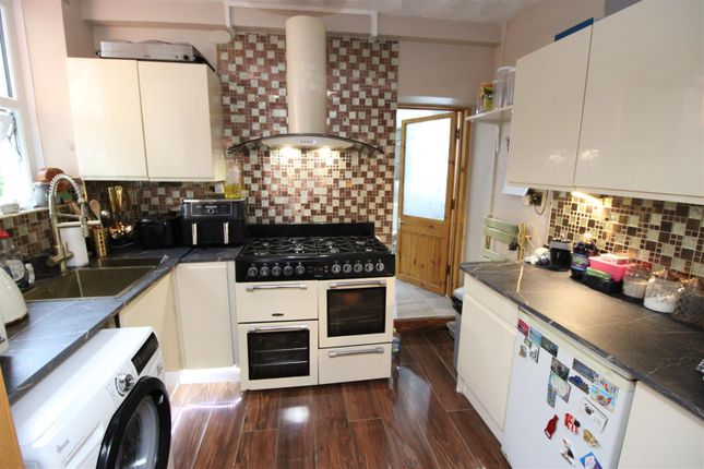 80, West Street, Bargoed photo 3