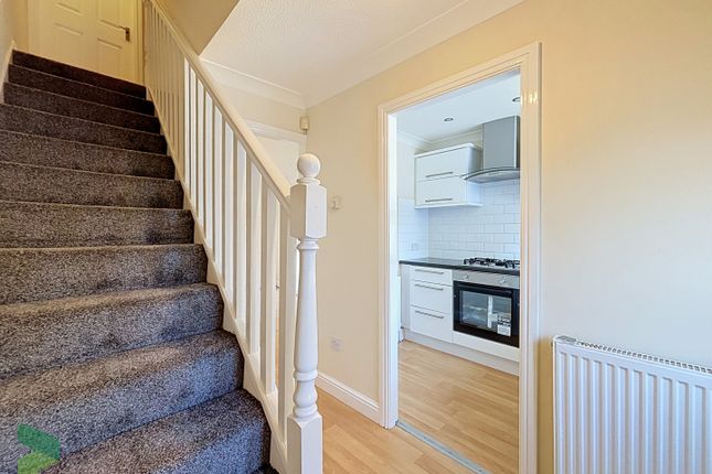 16, Grafton Court, Darwen photo 5