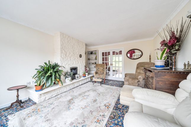 25, Woodlands Drive, Grantham photo 2