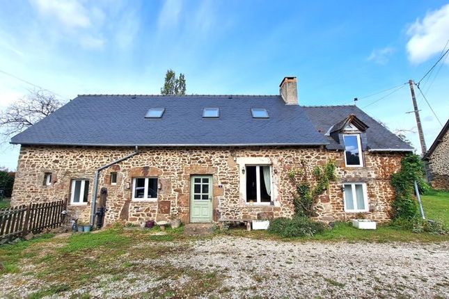 Thumbnail Property for sale in Pays De La Loire, Mayenne, Chantrigne