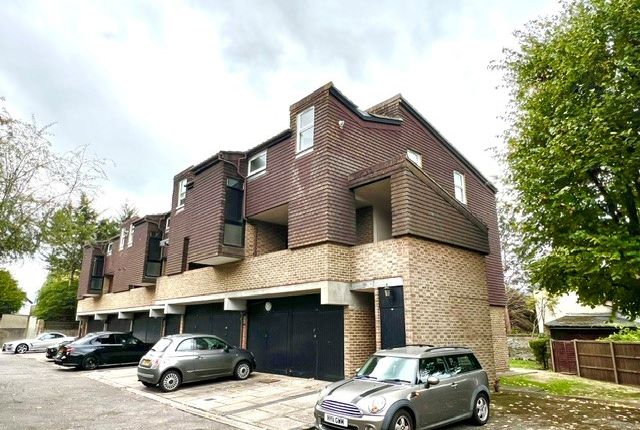 Limes Road, Beckenham photo 2