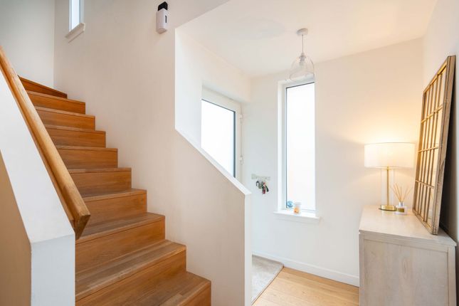 136a Comely Place, Falkirk photo 2