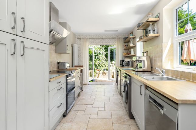 20, Marlborough Road, Wiltshire photo 2