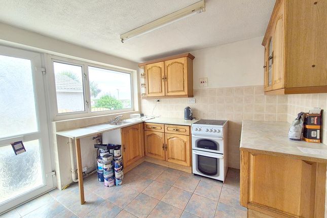 13, St Elvan Crescent, Porthleven photo 4