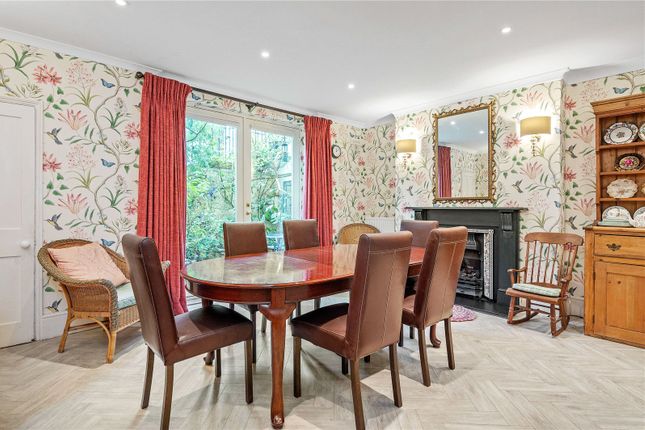 48, Ellington Street, London photo 4