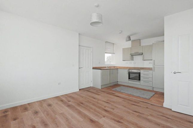 Edinburgh Place, Cheltenham photo 3