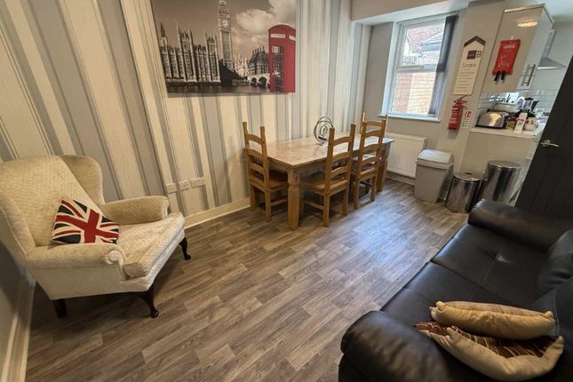 54, Kensington, Liverpool photo 3