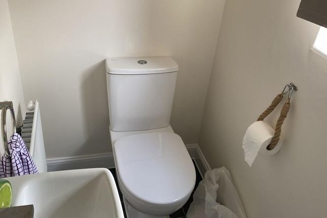 18, Marconi Drive, Nottingham photo 4