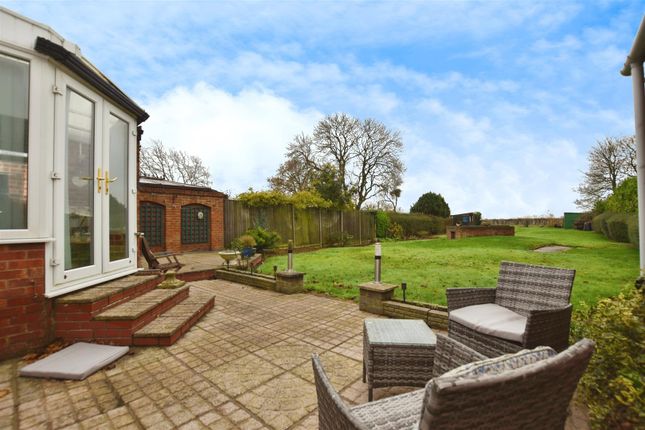 4 Bridge Bungalows, Main Road, Burstwick photo 3