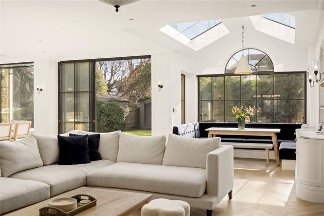 48, Gerard Road, London photo 4